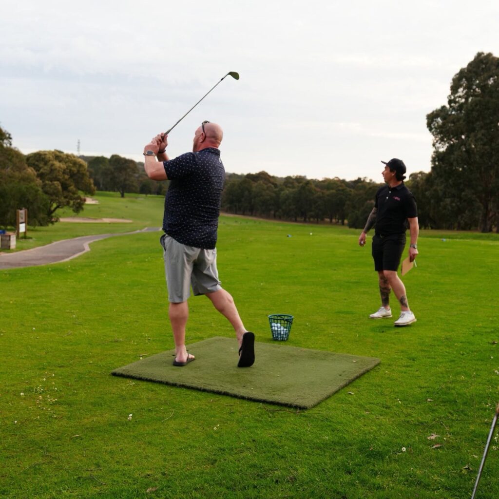 Man Tees Off At Yarrambat Par 3 Day