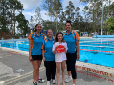 Young Lawnton swimmer wins training session with four-time Olympian Emily Seebohm