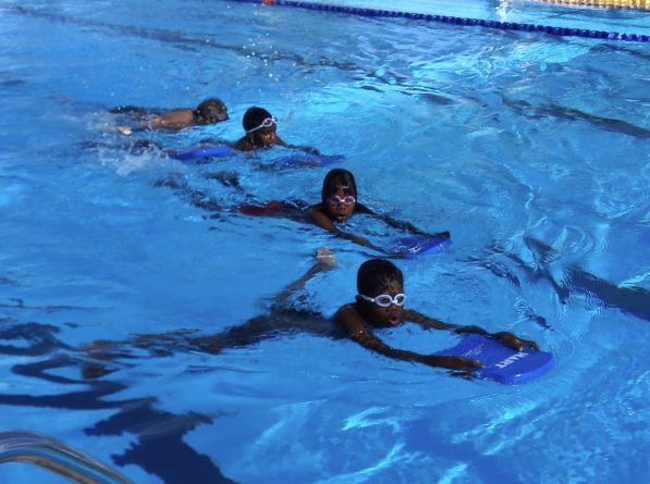 Remote Northern Territory students travel 10 hours for life-saving swimming lessons