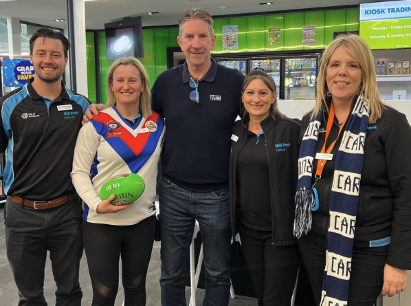 Footy legend joins AFL-themed morning tea at Mill Park Leisure